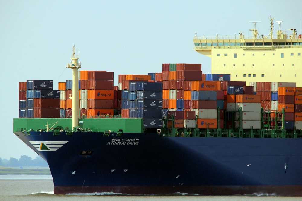 contenedores transporte marítimo